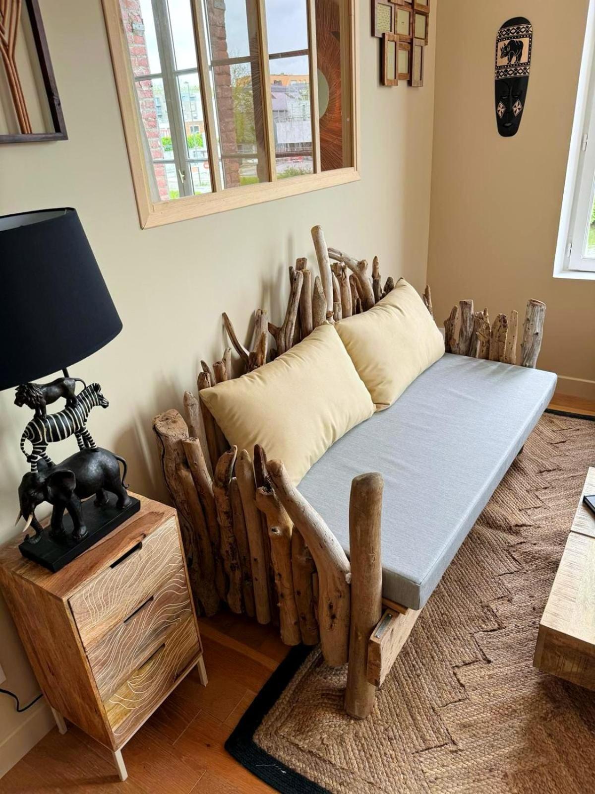 Duplex Safari Jusqu'a 4 Personnes, Spa, Cinema Et Lit Sous Les Arbres, Day Use, 10 Min Centre